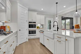 3033 Coastal Dream Way, Leland, NC 28451 — 5-bedroom home in Grand Park, Leland, NC, photo 11 of 51