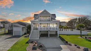 3604 W Pelican Drive, Oak Island, NC 28465 – photo 2: 3604 W Pelican Drive - Welcome Home!