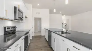 824 Fernwind Circle, Aberdeen, NC 28315 – photo 10: Kitchen