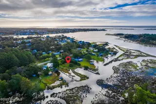 134 Goose Creek Loop Road, Newport, NC 28570 – photo 7: 25-web-or-mls-chadwick-visuals-134-goose