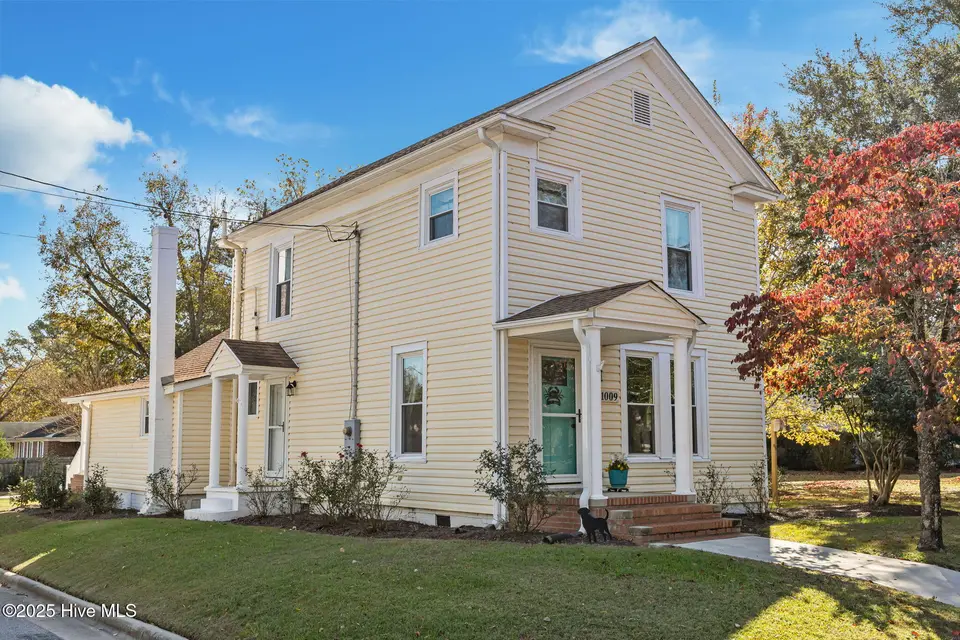 1009 N Market Street, Washington, NC 27889 – photo 1 of 56: 4-web-or-mls-IMG_7135