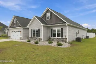 314 Wood House Drive, Jacksonville, NC 28546 – photo 6: 6-web-or-mls-IMG_2882