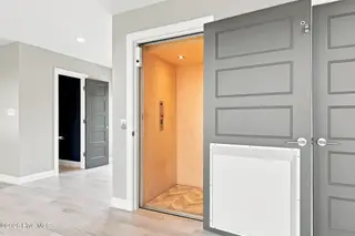 404 Perkins Road, Beaufort, NC 28516 – photo 11: Elevator