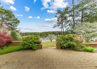 525 Lake Dornoch Drive, Pinehurst, NC 28374 – photo 4: 260330-525LakeDornochDr-2824