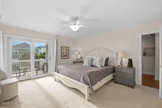 910 Canal Drive Unit B, Carolina Beach, NC 28428 — 4-bedroom condo, Carolina Beach, NC, photo 18 of 55: images-18