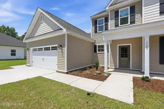 1503 Mona Passage Court, New Bern, NC 28560 – photo 4: 39-web-or-mls-0C0A9011