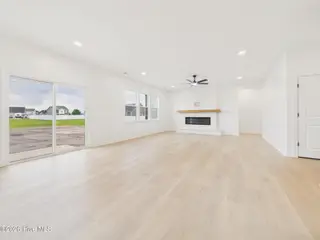 305 Spinnaker Street, Elizabeth City, NC 27909 – photo 17: CAM06278G6-PR0053-STILL017