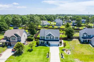 313 Red Cedar Drive, Sneads Ferry, NC 28460 — 4-bedroom home in The Preserve at Tidewater, Sneads Ferry, NC, photo 5 of 62: DJI_0331