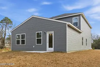 2102 Caracara Drive, New Bern, NC 28560 – photo 6: Back view