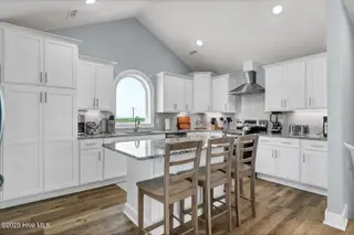 4254 Island Drive, North Topsail Beach, NC 28460 – photo 8: PJA17481