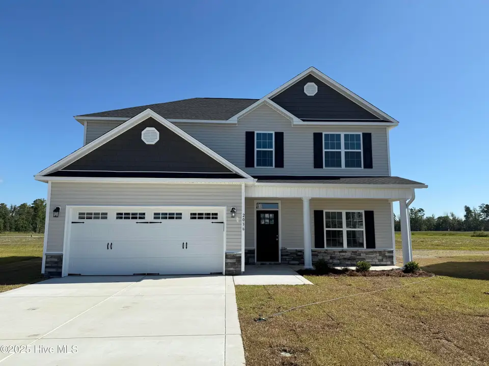 2036 Bluewater Boulevard, New Bern, NC 28562 – photo 1 of 29: IMG_1967
