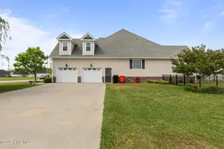110 Lands End Drive, Elizabeth City, NC 27909 – photo 8: 10-web-or-mls-_Y9A4237