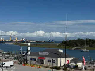812 Shepard Street, Morehead City, NC 28557 – photo 8: Morehead City Waterfront