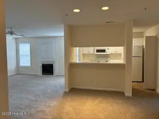802 Bryce Court H, Wilmington, NC 28405 — 3-bedroom condo in Cape Cottages, Wilmington, NC, photo 7 of 27: 802 Bryce Crt. pic 8