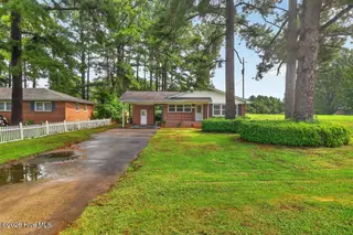 2400 N Hills Drive, New Bern, NC 28562 – photo 19: IMG_4686