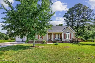 105 W Raintree Lane, Goldsboro, NC 27534 – photo 3: 03-105 W Raintree Ln-3