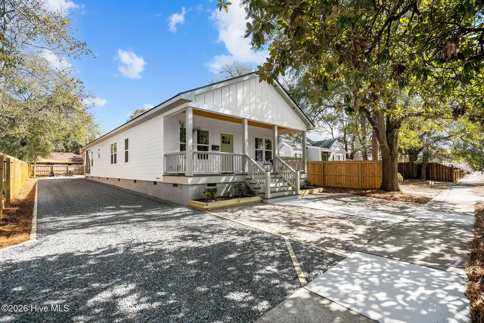 2149 Washington Street, Wilmington, NC 28401 – photo 1 of 45: 48-web-or-mls-DSC00406