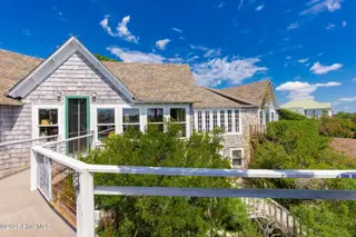 102 Gibbs Circle, Beaufort, NC 28516 – photo 7: 18-web-or-mls-chadwick-visuals-102-gibbs