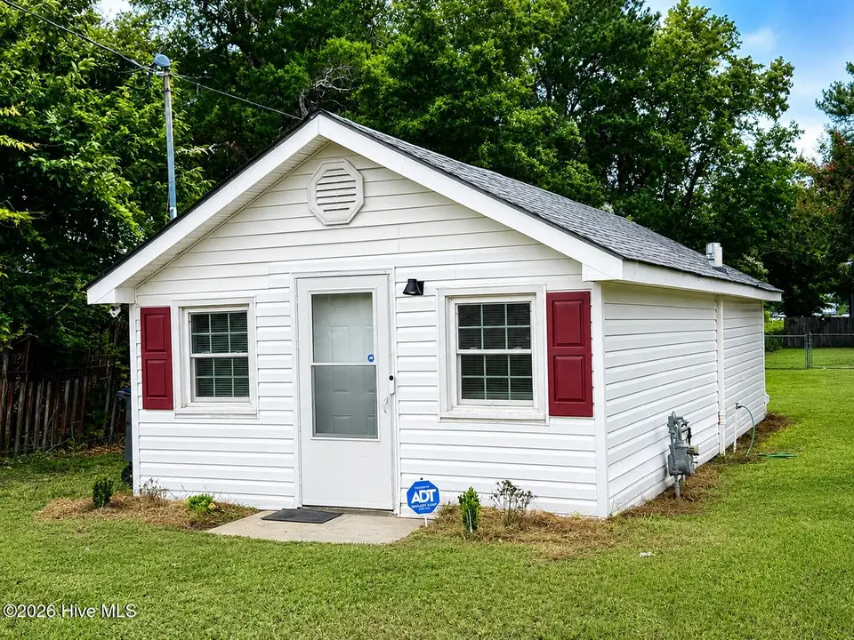 108 Munn Street, Rocky Mount, NC 27803 – photo 1 of 10: C350F894-6358-47E4-92AA-42DC12D14E63