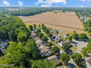 4409 Davencroft Village Drive, Winterville, NC 28590 — 3-bedroom home in Davencroft Village, Winterville, NC, photo 8 of 45: 8-web-or-mls-DJI_20260423100824_0073_D