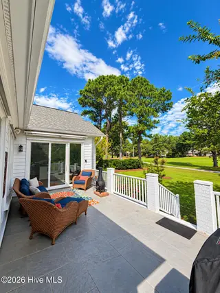 606 Wild Dunes Circle, Wilmington, NC 28411 – photo 3: backyard