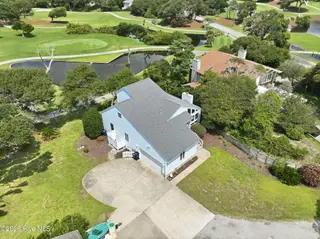 109 Oakleaf Drive, Pine Knoll Shores, NC 28512 – photo 7: 15-web-or-mls-109 Oakleaf 019