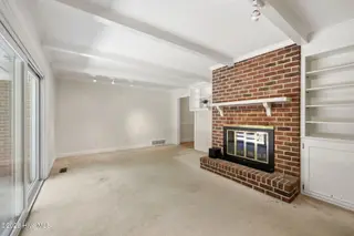 225 Churchill Drive, Greenville, NC 27858 – photo 15: 39-web-or-mls-IMG_9790