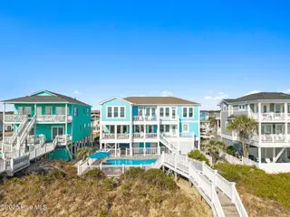 563 Ocean Boulevard W, Holden Beach, NC 28462 – photo 5: 563 Ocean Blvd West