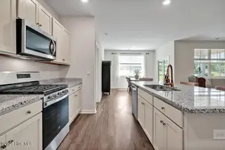 1325 Clendon Circle, Leland, NC 28451 – photo 17: Kitchen - Gas Stove