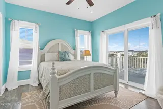 449 E Fourth Street, Ocean Isle Beach, NC 28469 – photo 23: 35-web-or-mls-CAMMediaLLC.com 449-36