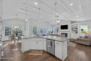 6942 Campbells Ridge Drive SE, Leland, NC 28451 – photo 12: 15_kitchen