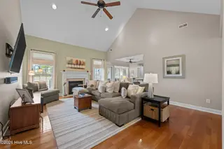 2003 Royal Pines Drive, New Bern, NC 28560 – photo 12: 46-web-or-mls-DSC_6530