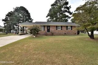 3621 Gail Drive, Rocky Mount, NC 27804 — 3-bedroom home in Woodridge, Rocky Mount, NC, photo 2 of 32: Front View