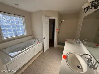 3195 Northwoods Drive, Jacksonville, NC 28540 – photo 15: Primary Bathroom
