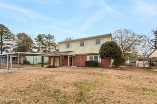 421 Regalwood Drive, Jacksonville, NC 28546 – photo 3: DSC_8173