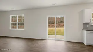 1025 Misty Creek Drive, Aberdeen, NC 28315 – photo 11: Breakfast Area