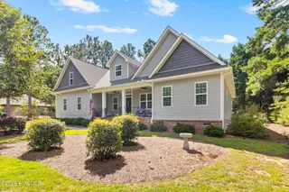 2 Macon Lane, Pinehurst, NC 28374 — 3-bedroom home in Pinehurst No. 6, Pinehurst, NC, photo 10 of 46: 10-web-or-mls-IMG_4183