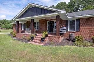 3047 Bridle Path, Trent Woods, NC 28562 – photo 9: 3047 Bridle Path, Trent Woods, NC