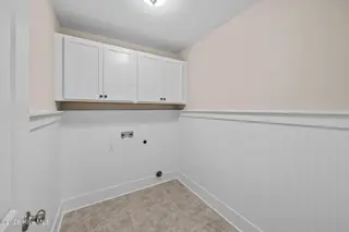 2712 Frances Court, Grimesland, NC 27837 – photo 21: 45-web-or-mls-DSC_5405