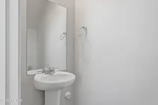 1082 Hanson Drive, Leland, NC 28451 – photo 4: Powder Room