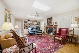 1904 York Street, Kinston, NC 28504 – photo 10: 32-web-or-mls-img_5175