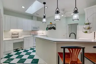 1102 Avenshire Circle, Wilmington, NC 28412 – photo 11: 1102AvenshireEdit-28
