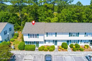 34 Pirates Cove Drive, Swansboro, NC 28584 – photo 2: 2