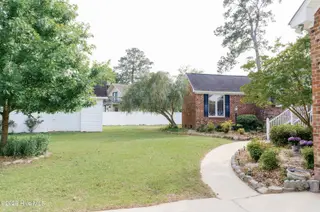 674 Brooks Road, Bath, NC 27808 – photo 7: Walkway