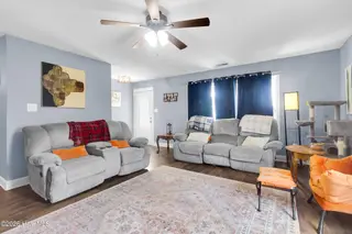 218 Attmore Drive, New Bern, NC 28560 – photo 7: 218 Attmore Drive, New Bern, NC 28560