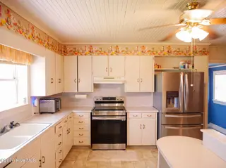 1698 W Pleasant Hill Road, Pink Hill, NC 28572 – photo 10: Kitchen