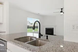 420 Louisia Mae Way, New Bern, NC 28560 – photo 17: 31-web-or-mls-DSC_6965