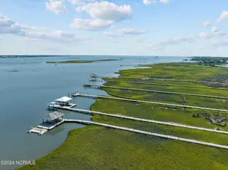 6912 15 Canal Drive, Emerald Isle, NC 28594 – photo 5: 20-web-or-mls-DJI_0055