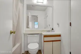 9005 E 9th Street, Surf City, NC 28445 — 4-bedroom home in Old Settlers Beach, Surf City, NC, photo 24 of 30