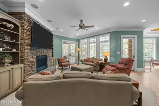 516 Chesapeake Place, Greenville, NC 27858 – photo 21: 31-web-or-mls-BLS_0102